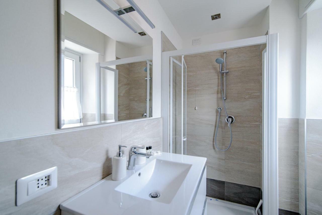 Laglio Apartment Above George מראה חיצוני תמונה