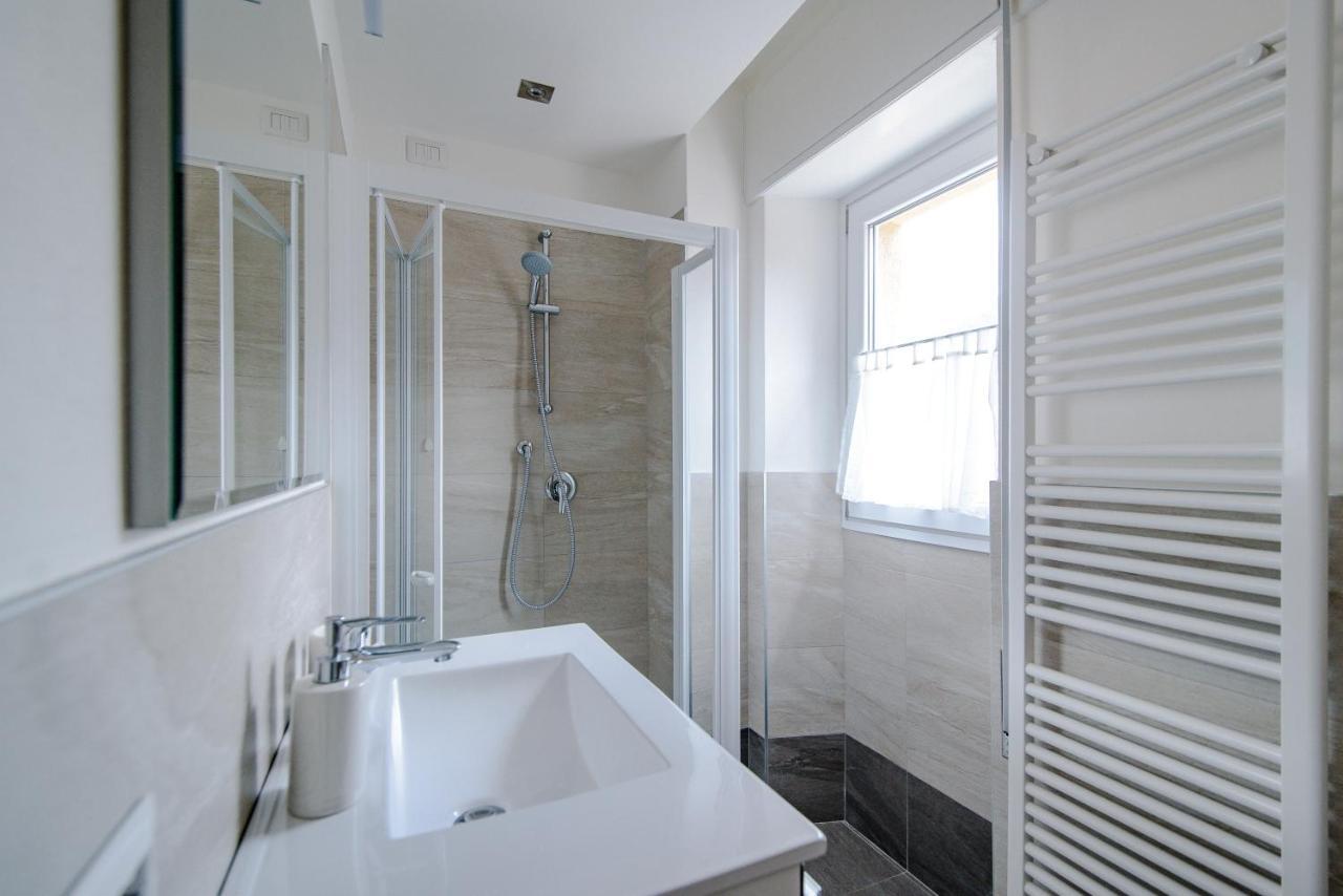 Laglio Apartment Above George מראה חיצוני תמונה